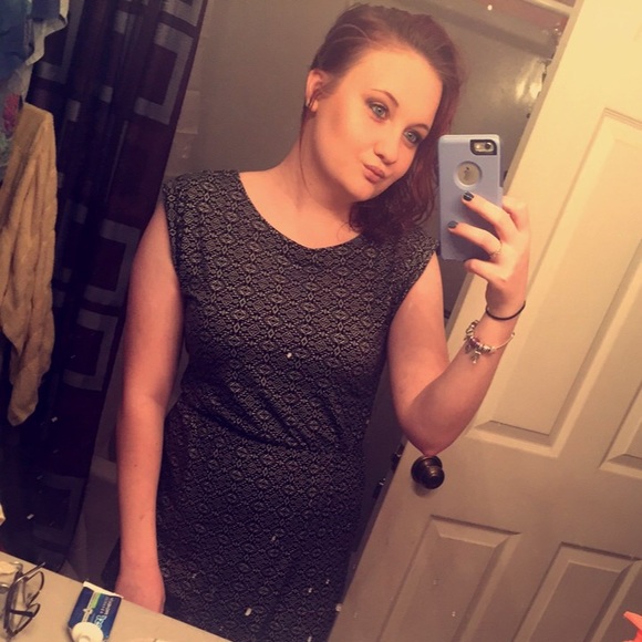 Meet your Posher, Megan - Picture 1 of 1